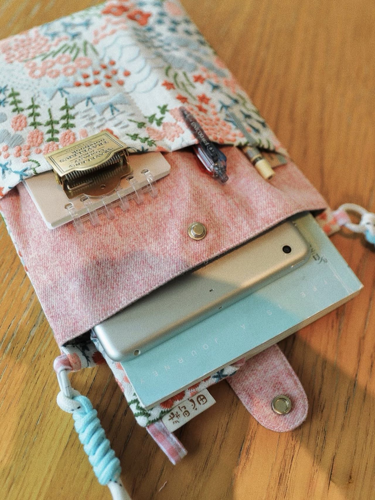 book pouch/sleeve removable strap